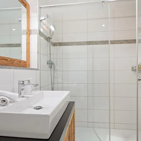 Ruetschi-2 By Interhome